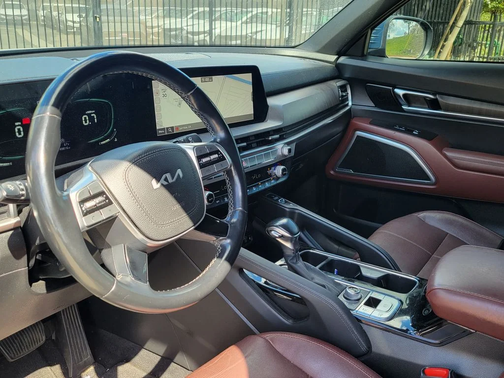 Certified Used 2023 Black Kia EX image 5