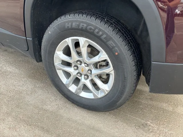 Used 2019 Black Chevrolet LT image 8