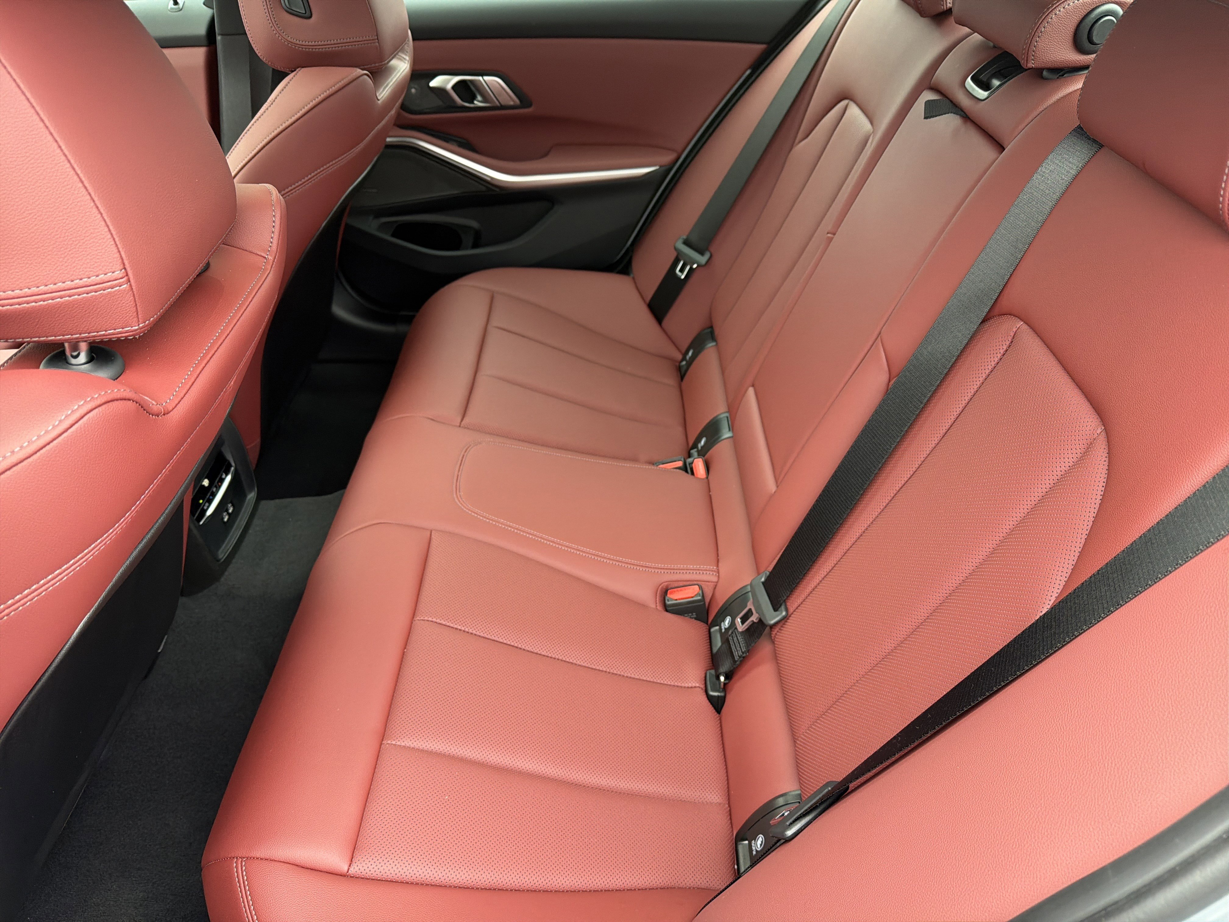 New 2026 Brooklyn Grey Metallic BMW 330i NA image 22