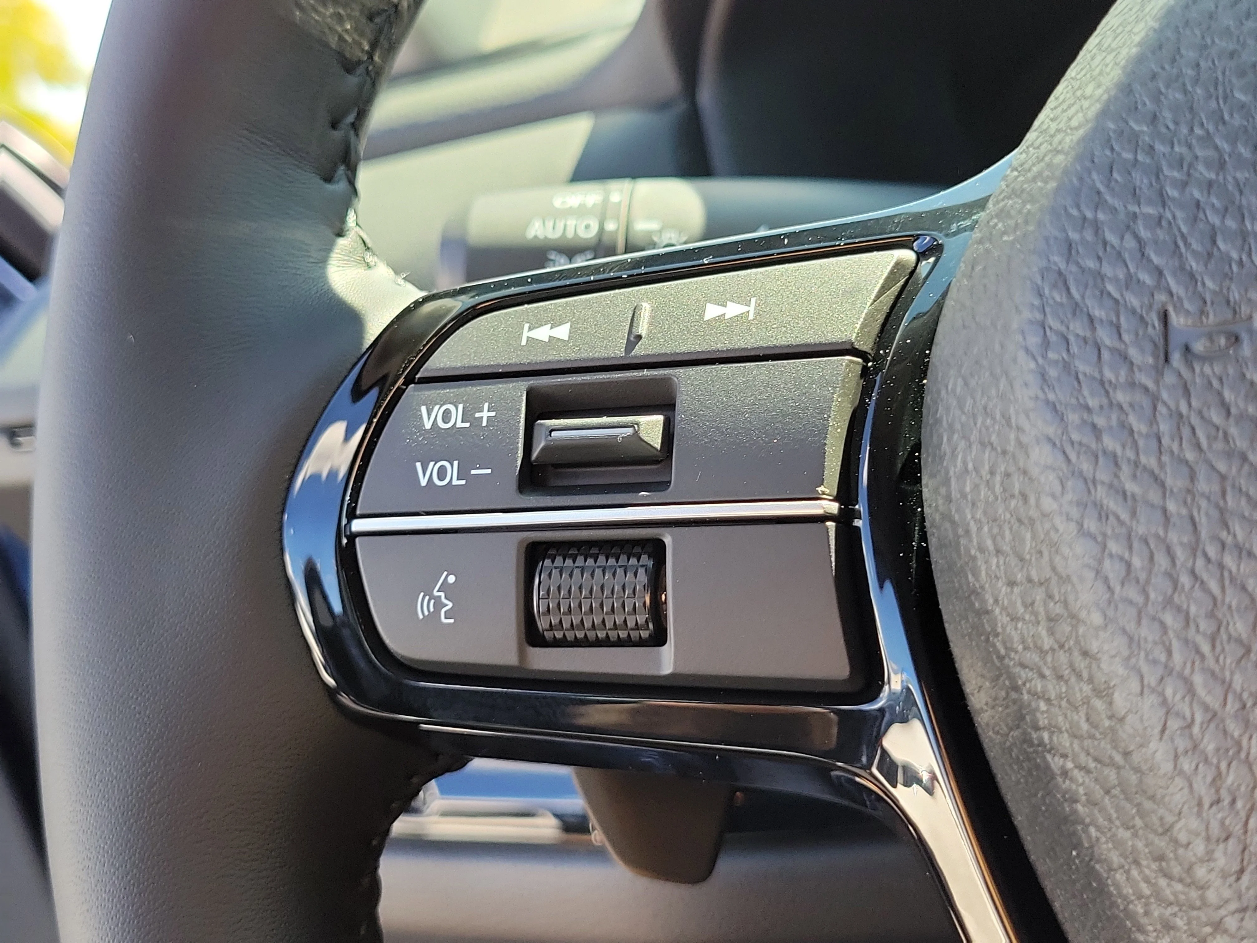 2026 Honda Accord Hybrid Touring - Photo 22