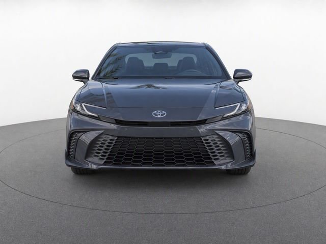 Used 2025  Toyota SE image 5