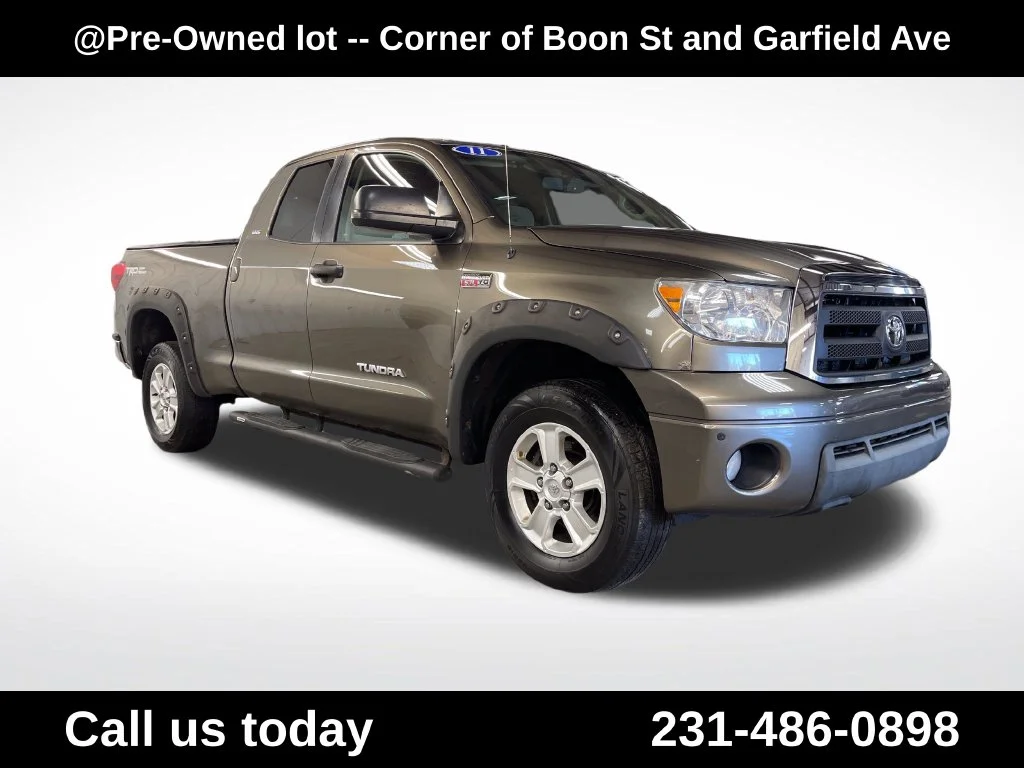 Used 2011  Toyota Grade image 7