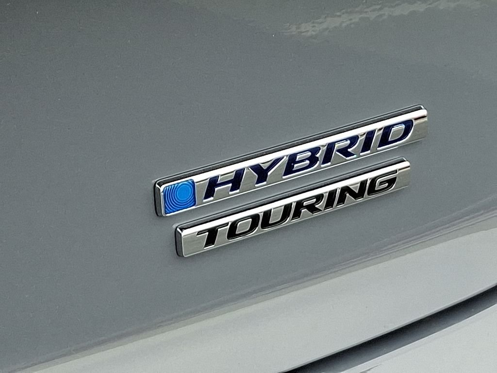 New 2026 Urban Gray Pearl Honda Touring Hybrid image 12