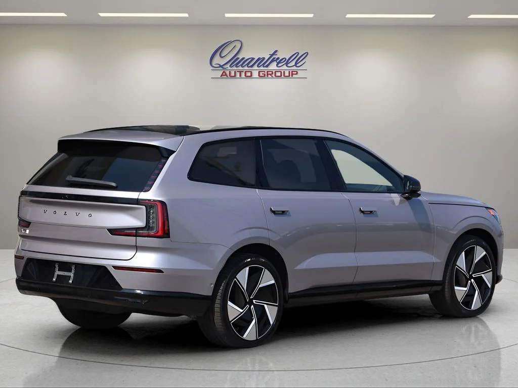 2026 Volvo EX90 Ultra - Photo 4