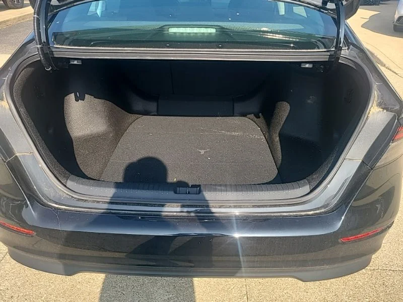 Used 2024  Honda EX image 10