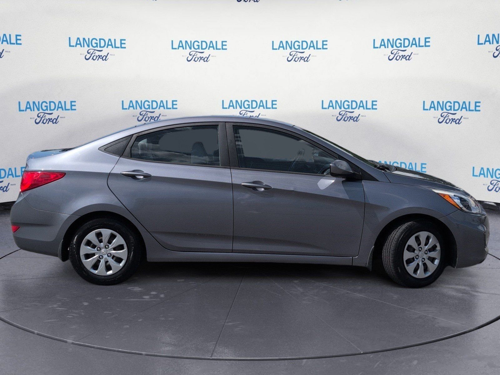 Used 2016 Hyundai Accent SE with VIN KMHCT4AE8GU138759 for sale in Valdosta, GA