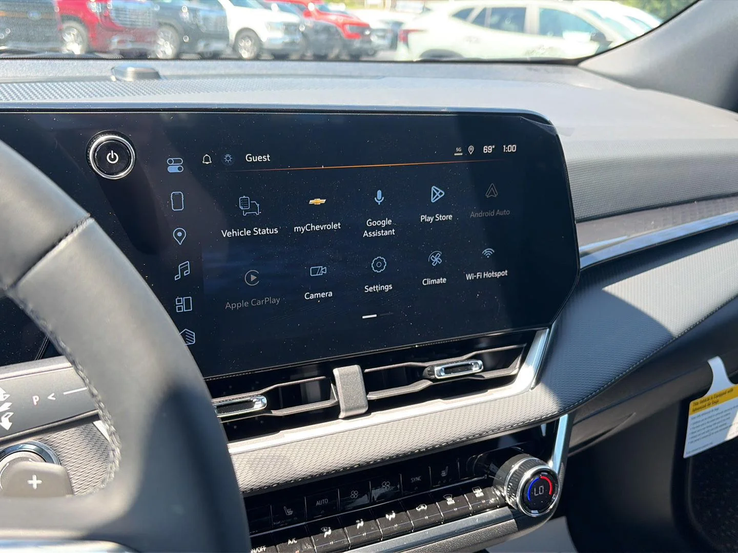 2027 Chevrolet Equinox LT - Photo 29