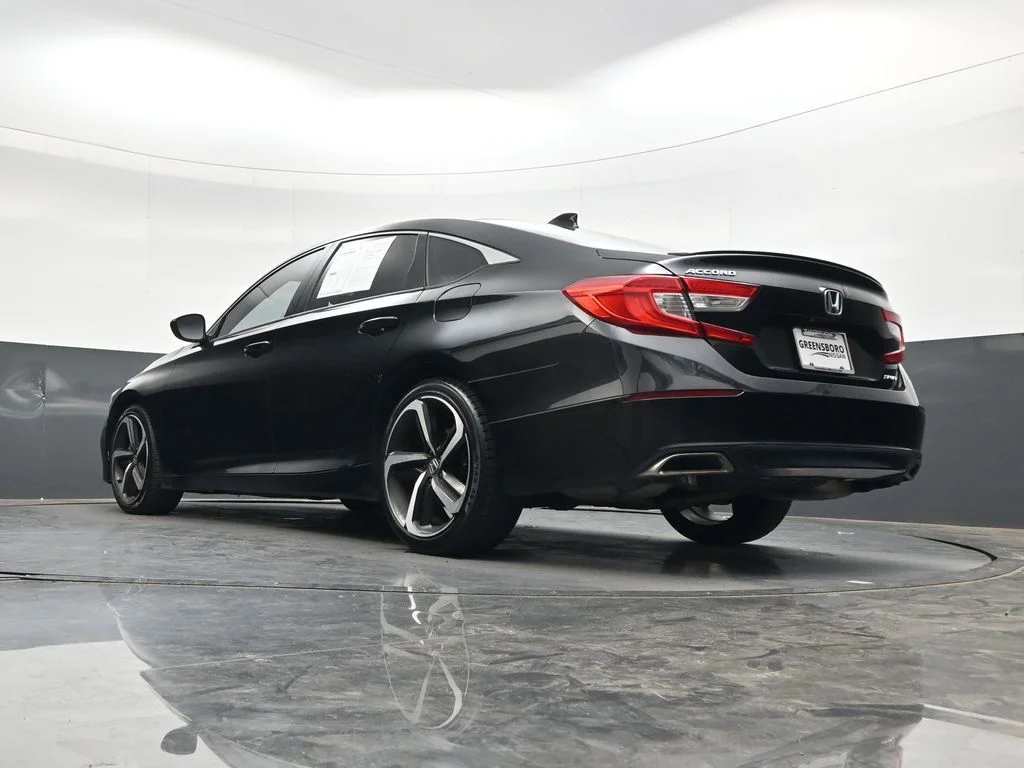 Used 2018  Honda Sport image 41