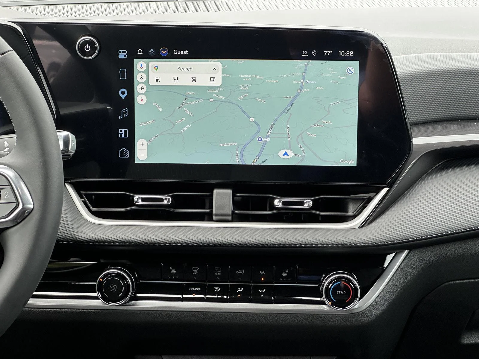 2027 Chevrolet Equinox LT - Photo 13