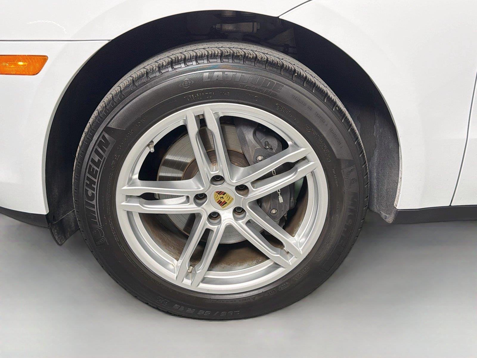 Certified Used 2023 Carrara White Metallic Porsche  image 11