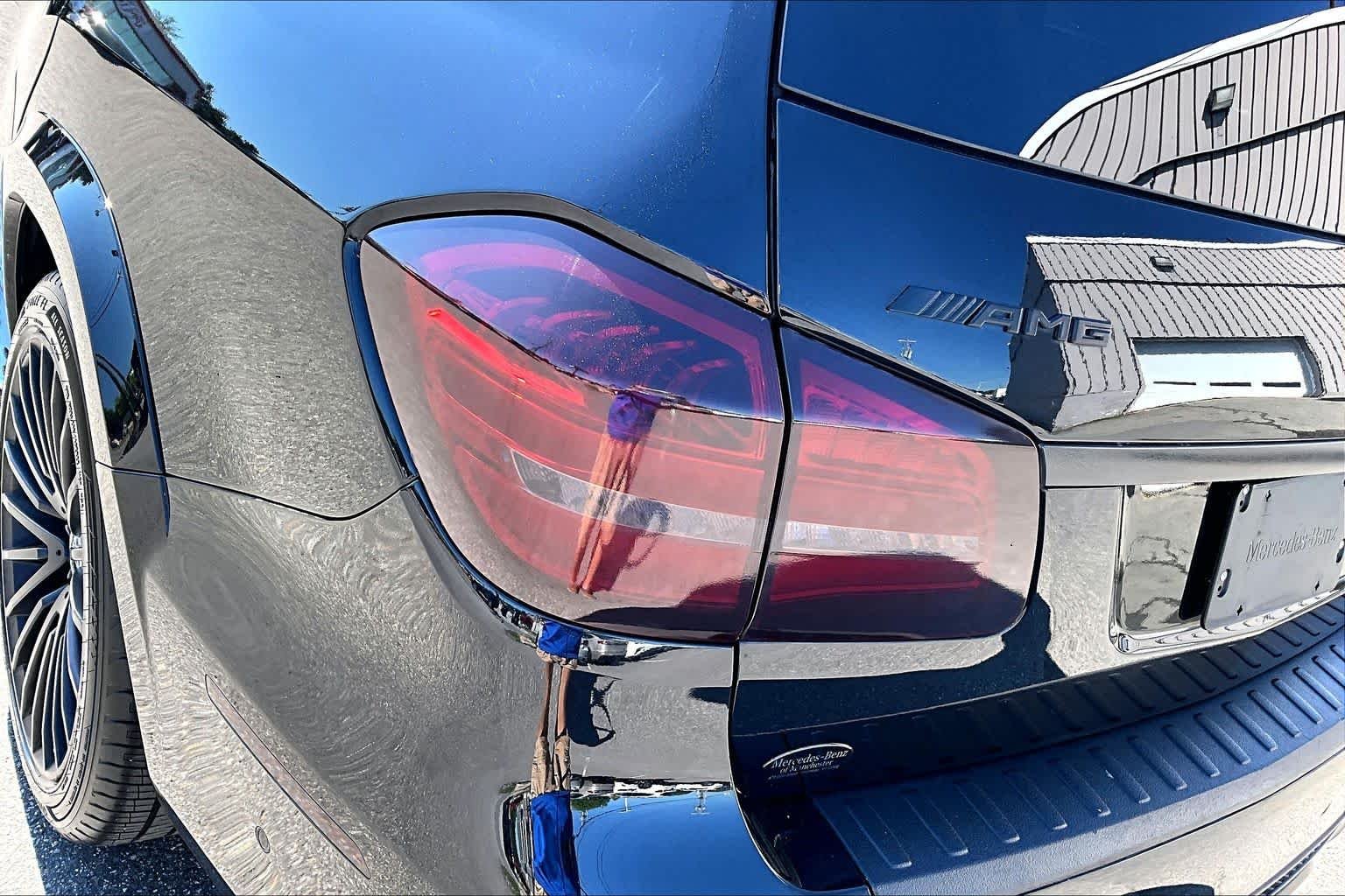 Used 2018 Obsidian Black Metallic Mercedes-Benz AMG® GLS 63 image 24