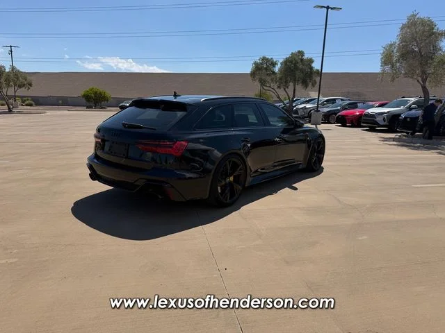 Used 2021  Audi 4.2 image 7