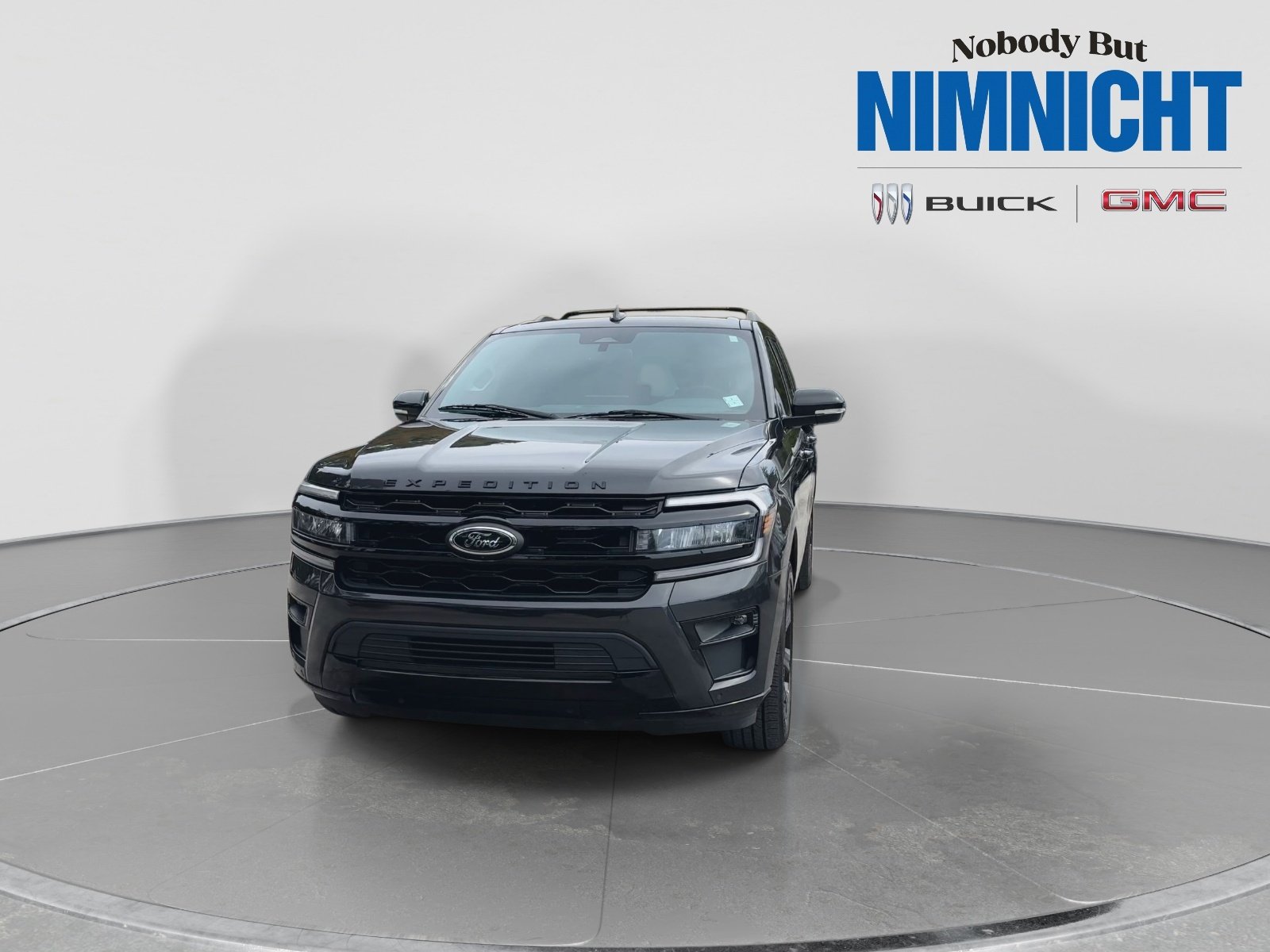 Used 2023 Gray Ford Limited MAX image 3