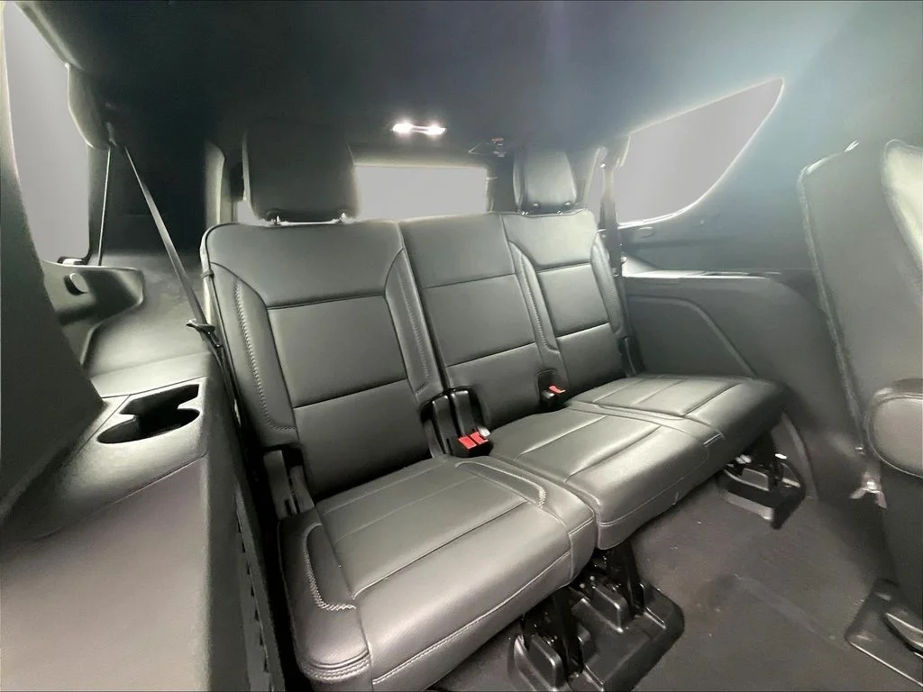 Used 2021 Hunter Green GMC Denali image 25