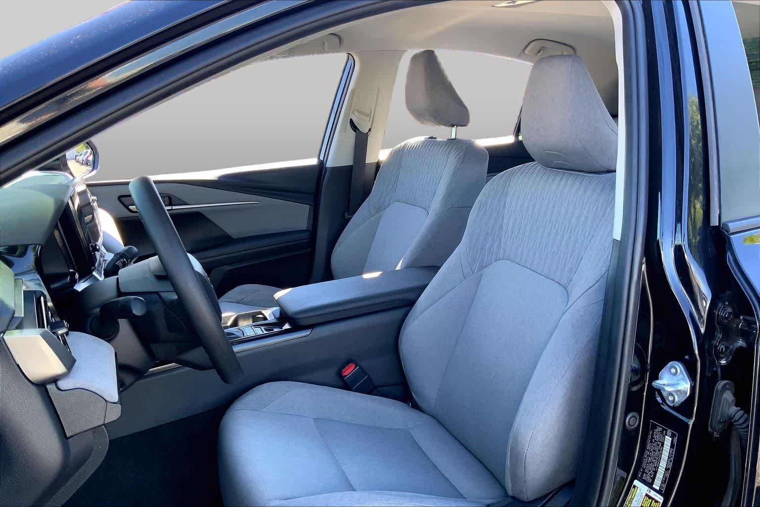Used 2025 Midnight Black Metallic Toyota LE image 9