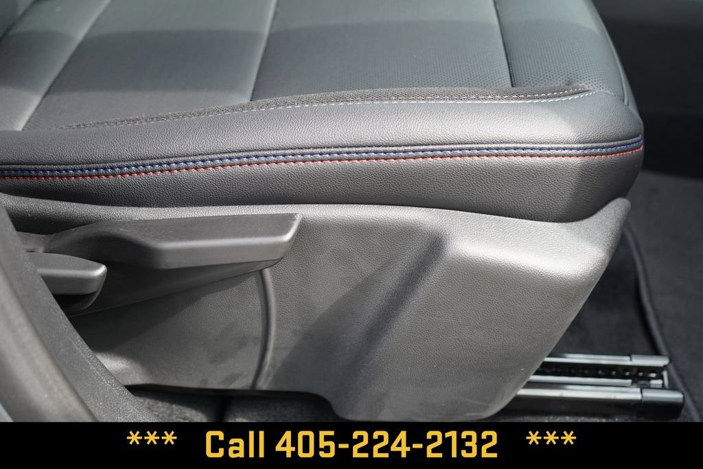 2025 Chevrolet Equinox EV RS - Photo 22