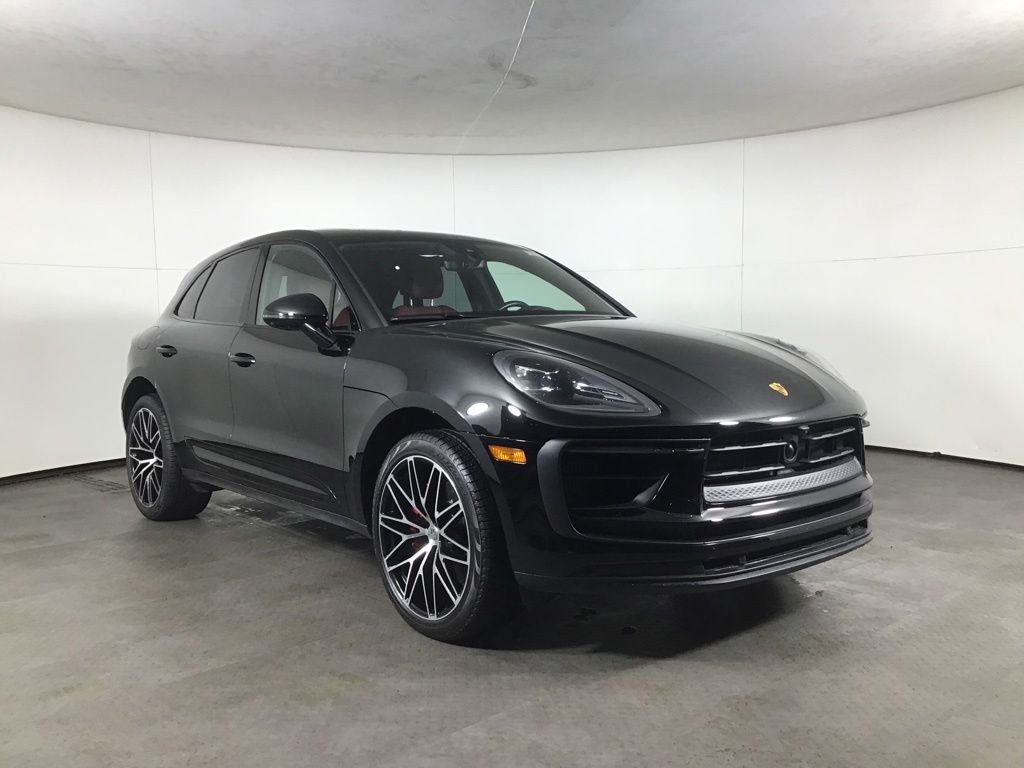 2024 Porsche Macan S - Photo 9