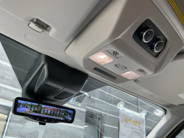 New 2026 Oxford White Ford XLT image 24