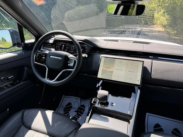 Certified Used 2025 Fuji White Land Rover S image 28