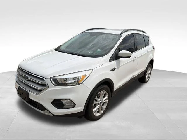 Used 2018 White Ford SE image 8
