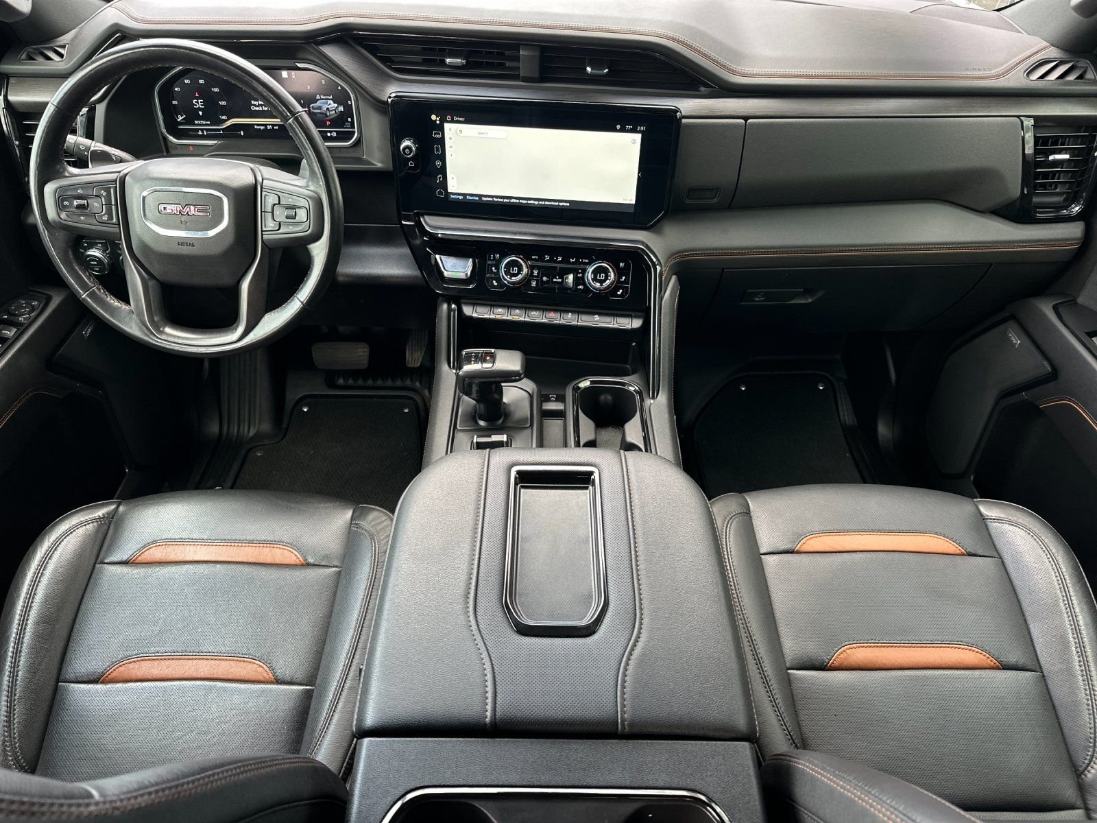 Used 2022 Summit White GMC AT4 image 11