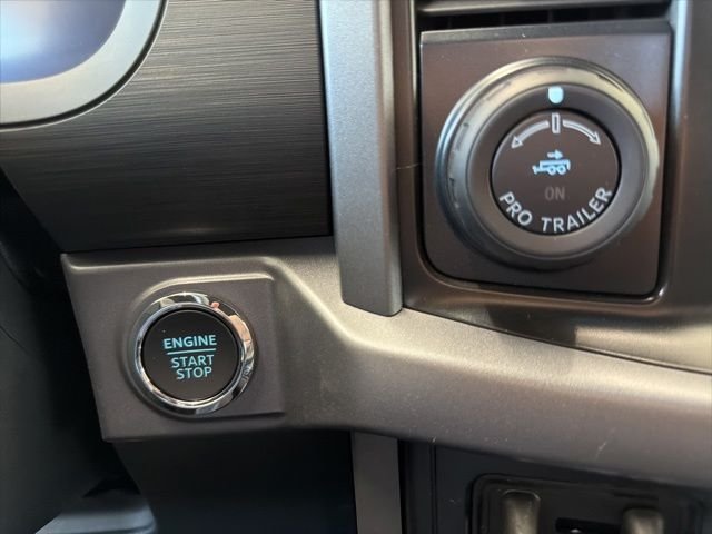 New 2026 Avalanche Ford XLT image 31