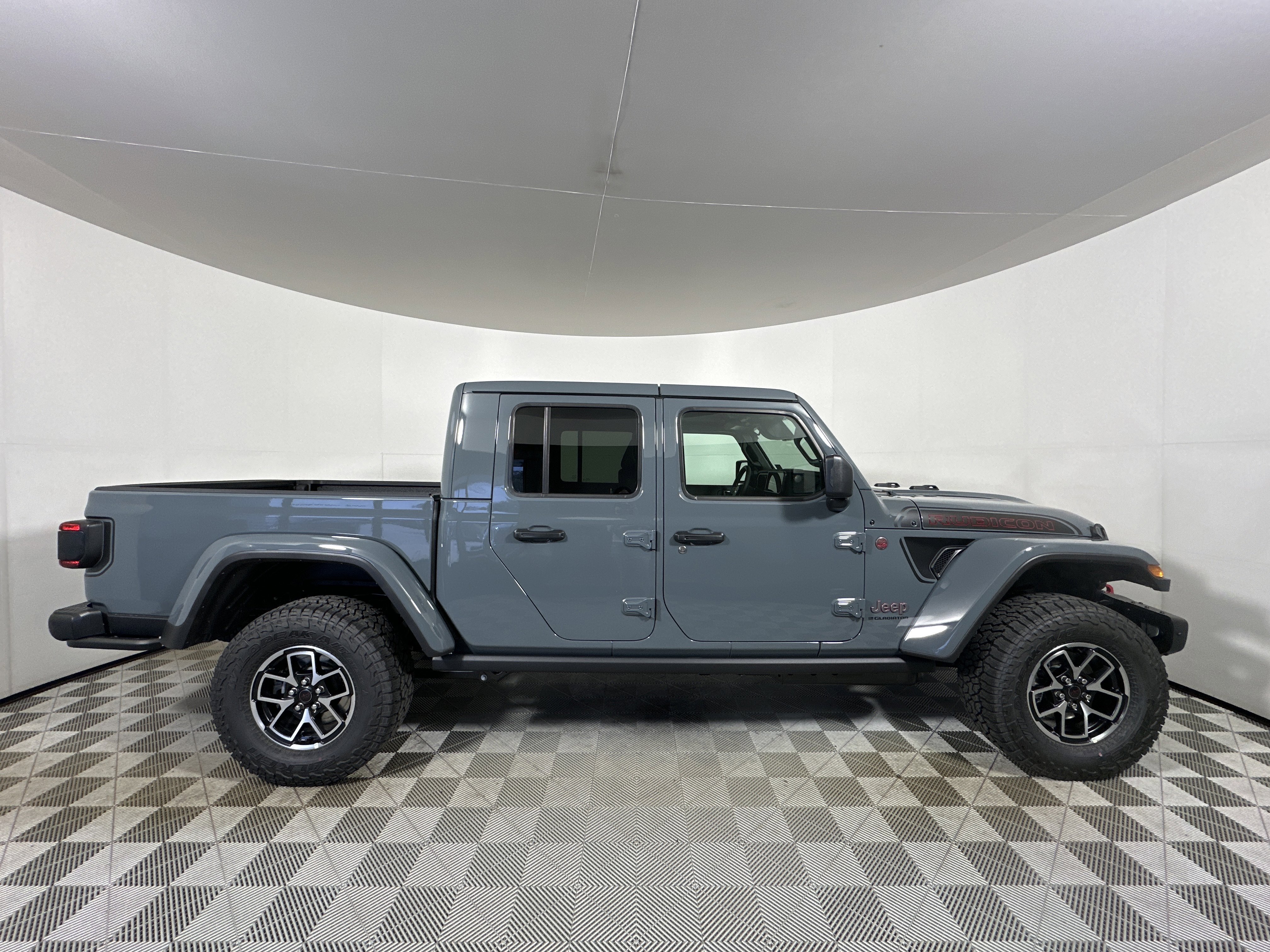 New 2026 Anvil Clear-Coat Exterior Paint Jeep Shadow Ops image 8