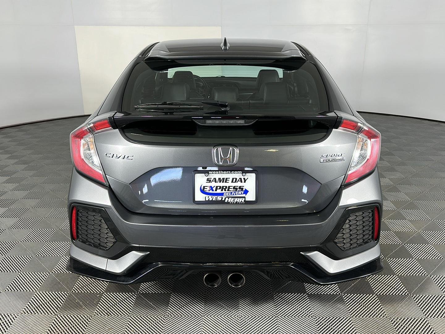 Used 2019 Polished Metal Metallic Honda Sport Touring image 12