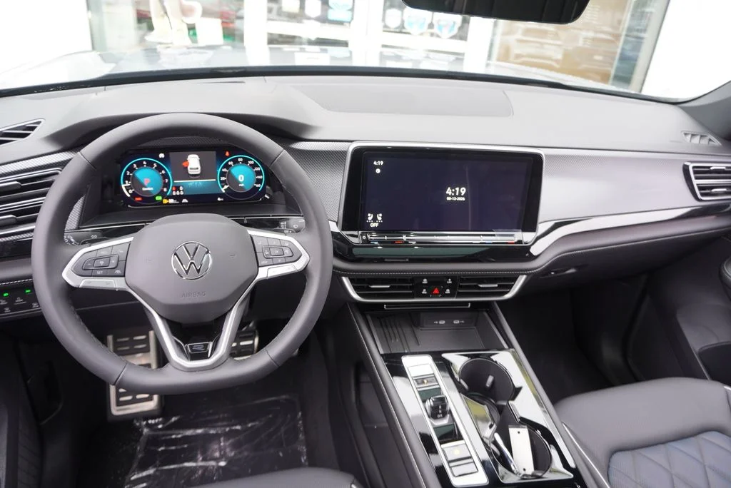 New 2026 Gray Volkswagen 2.0T SEL Premium R-Line image 13