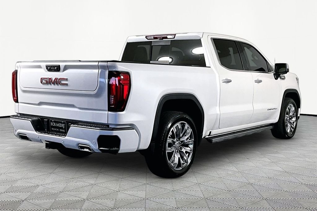 Used 2024 White GMC Denali image 6