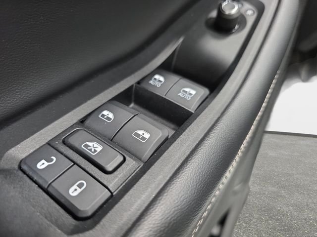Used 2021 White Jeep Limited image 27