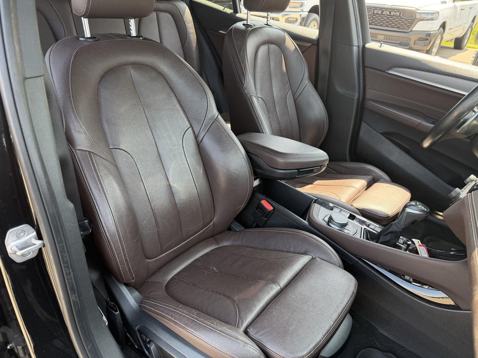 Used 2018 Black Sapphire Metallic BMW xDrive28i image 18