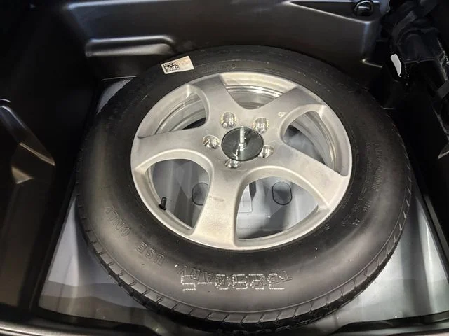 Used 2023 Bright White Clearcoat Jeep Altitude X image 19