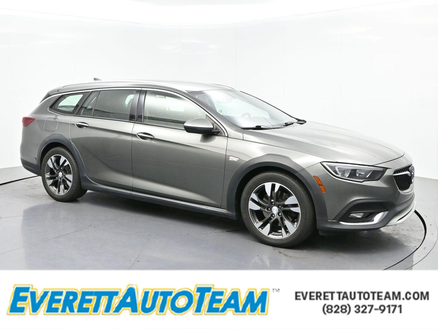 2019 Buick Regal TourX Essence