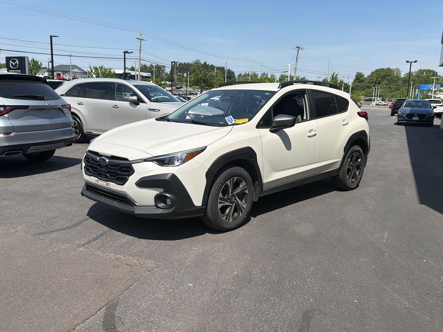 Used 2024 Crystal White Pearl Subaru Premium image 3