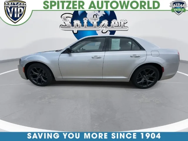 Used 2023 Silver Chrysler Touring image 9