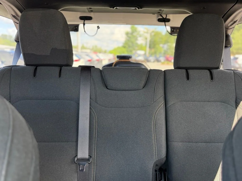 Used 2024 Black Jeep Sport S image 21