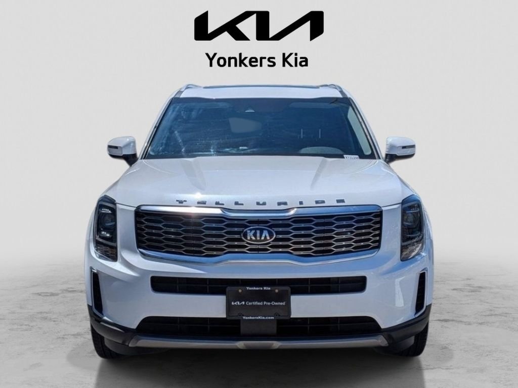 Used 2020 White Kia S image 3