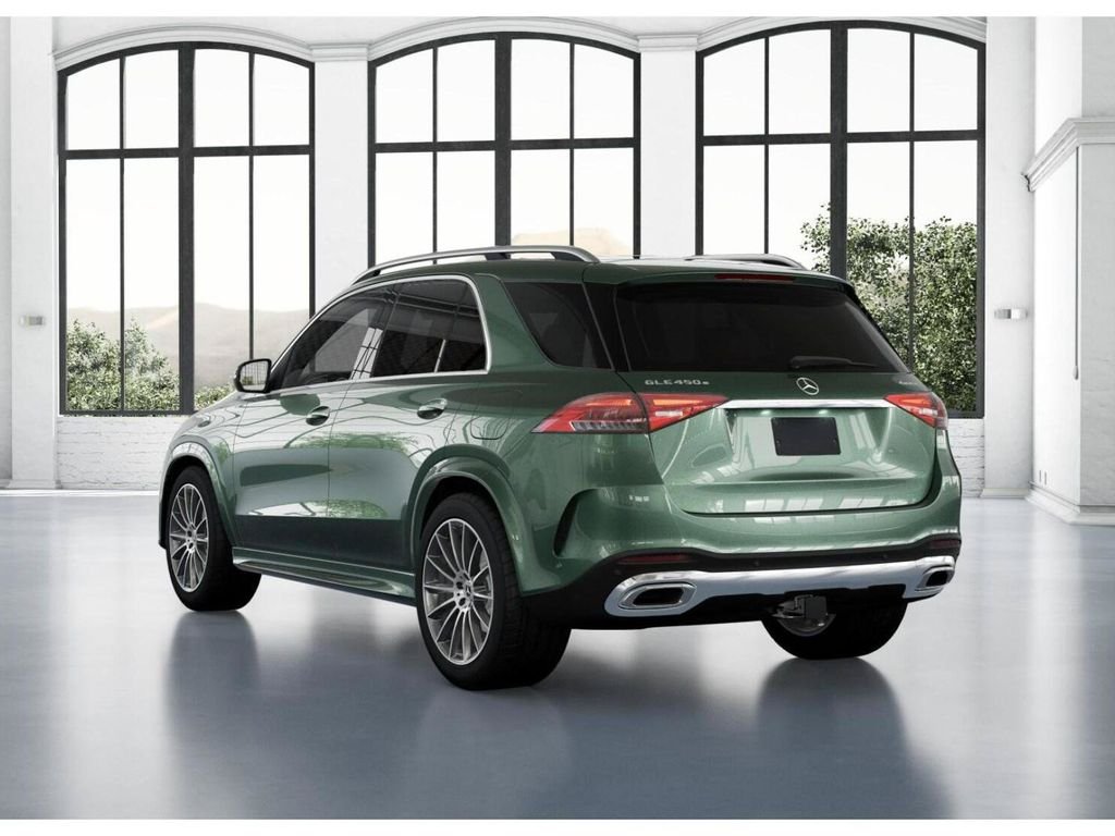 New 2026 MANUFAKTUR Ireland Mid Green Metallic Mercedes-Benz GLE 450 image 28