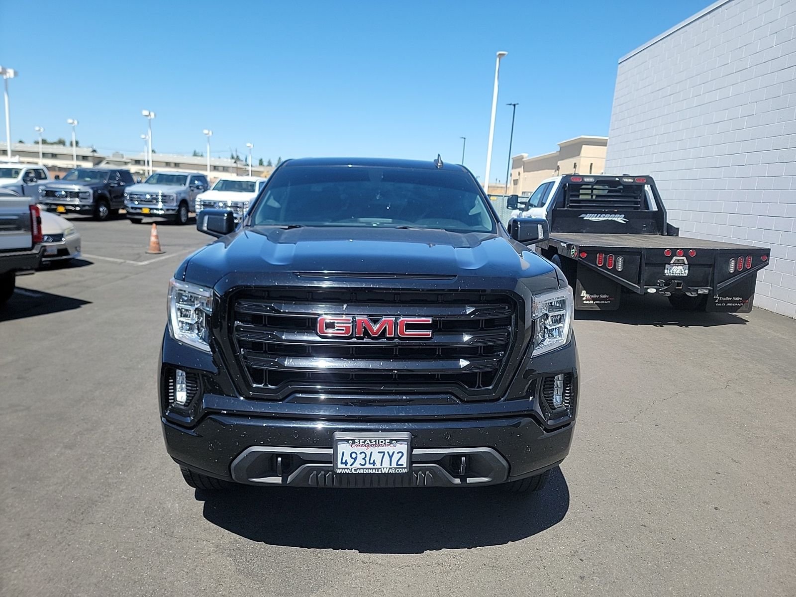 Used 2020 Black GMC Elevation image 5