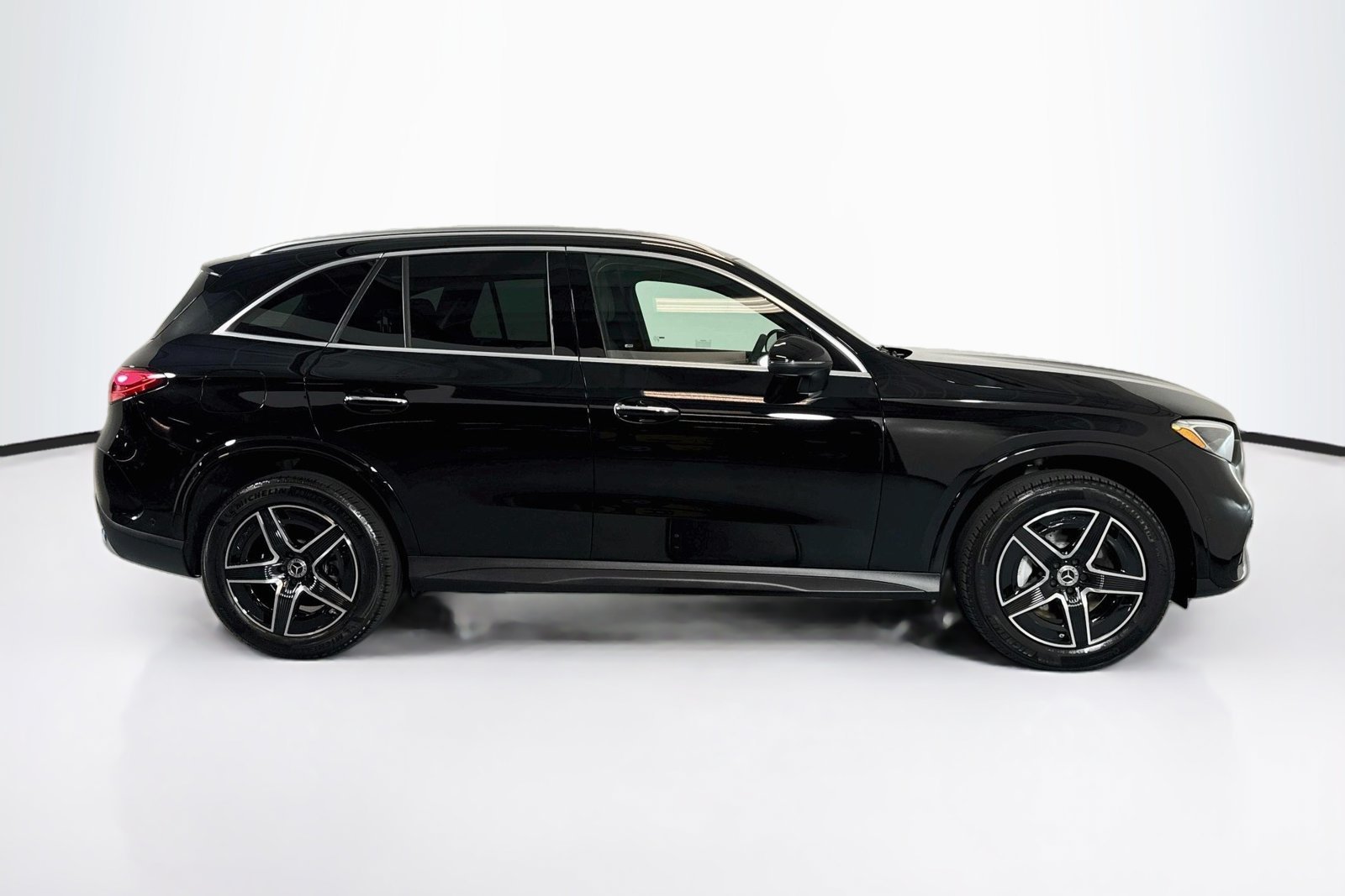 Certified Used 2026 Black Mercedes-Benz GLC 300 image 4
