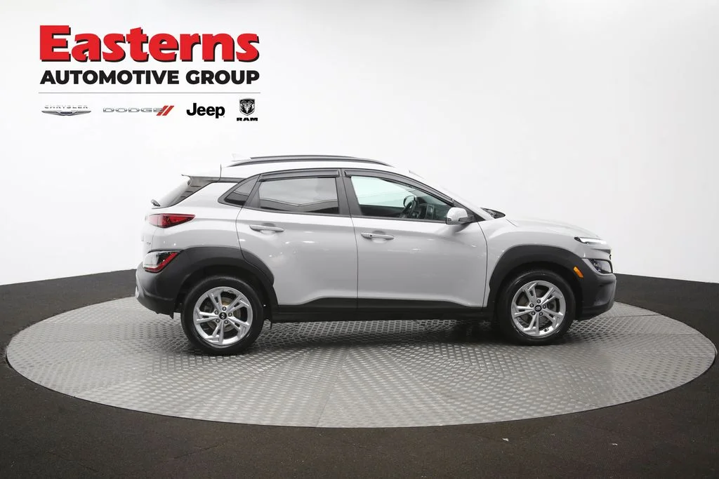 Used 2022 Silver Hyundai SEL image 44