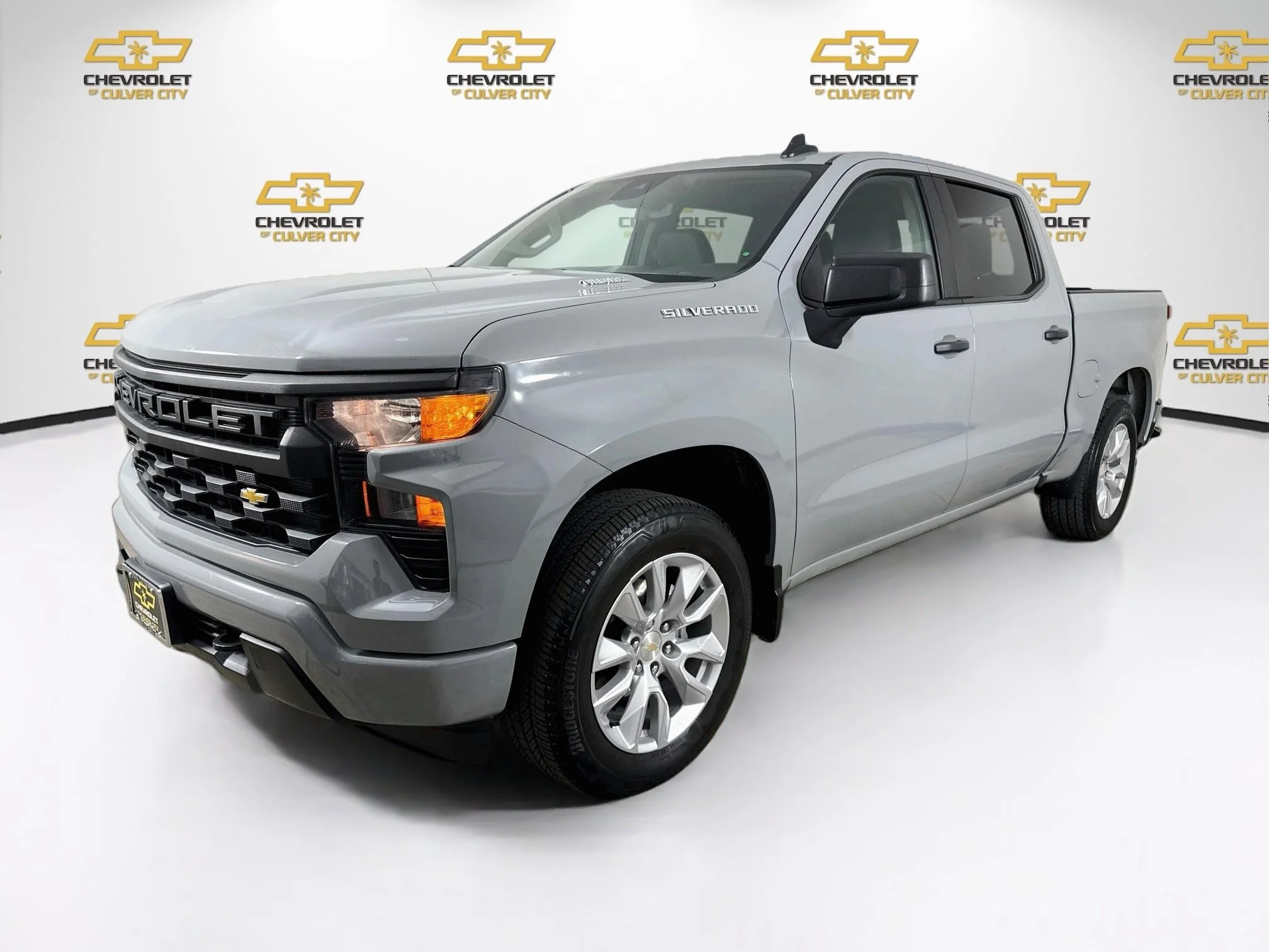 Used 2024 Slate Gray Metallic Chevrolet Custom image 3