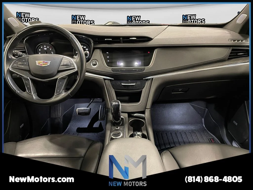 Used 2022 Black Metallic Cadillac Sport image 10
