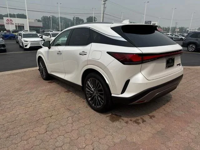 New 2026 Eminent White Pearl Lexus LUXURY image 16