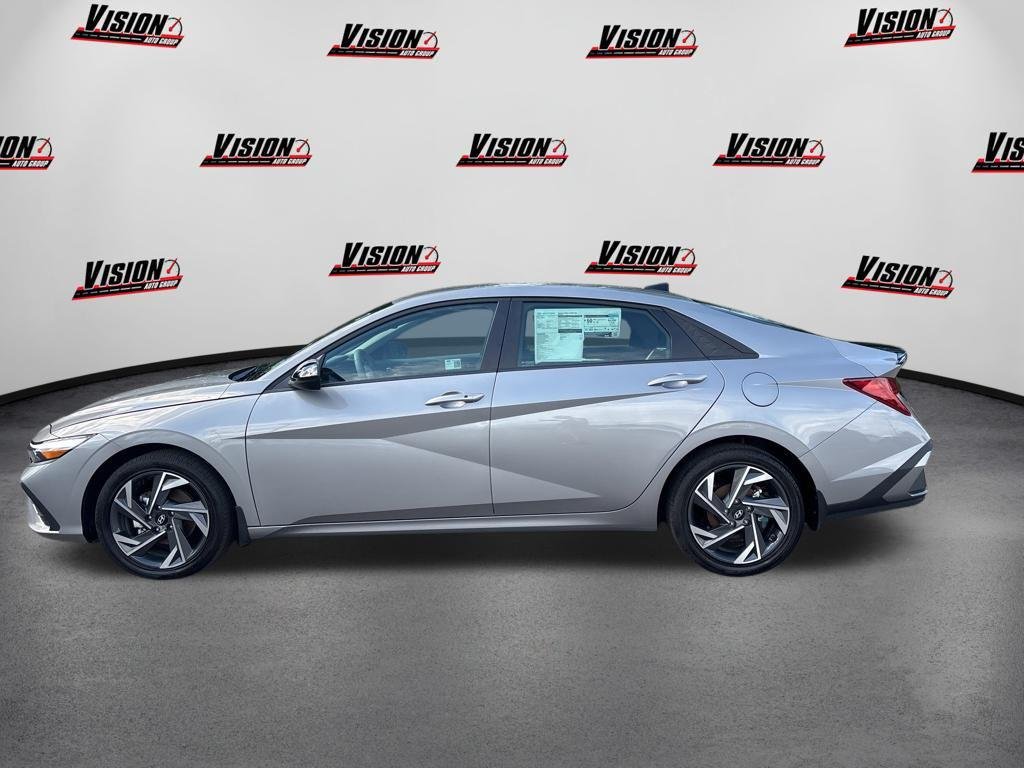 2025 Hyundai Elantra Blue - Photo 8