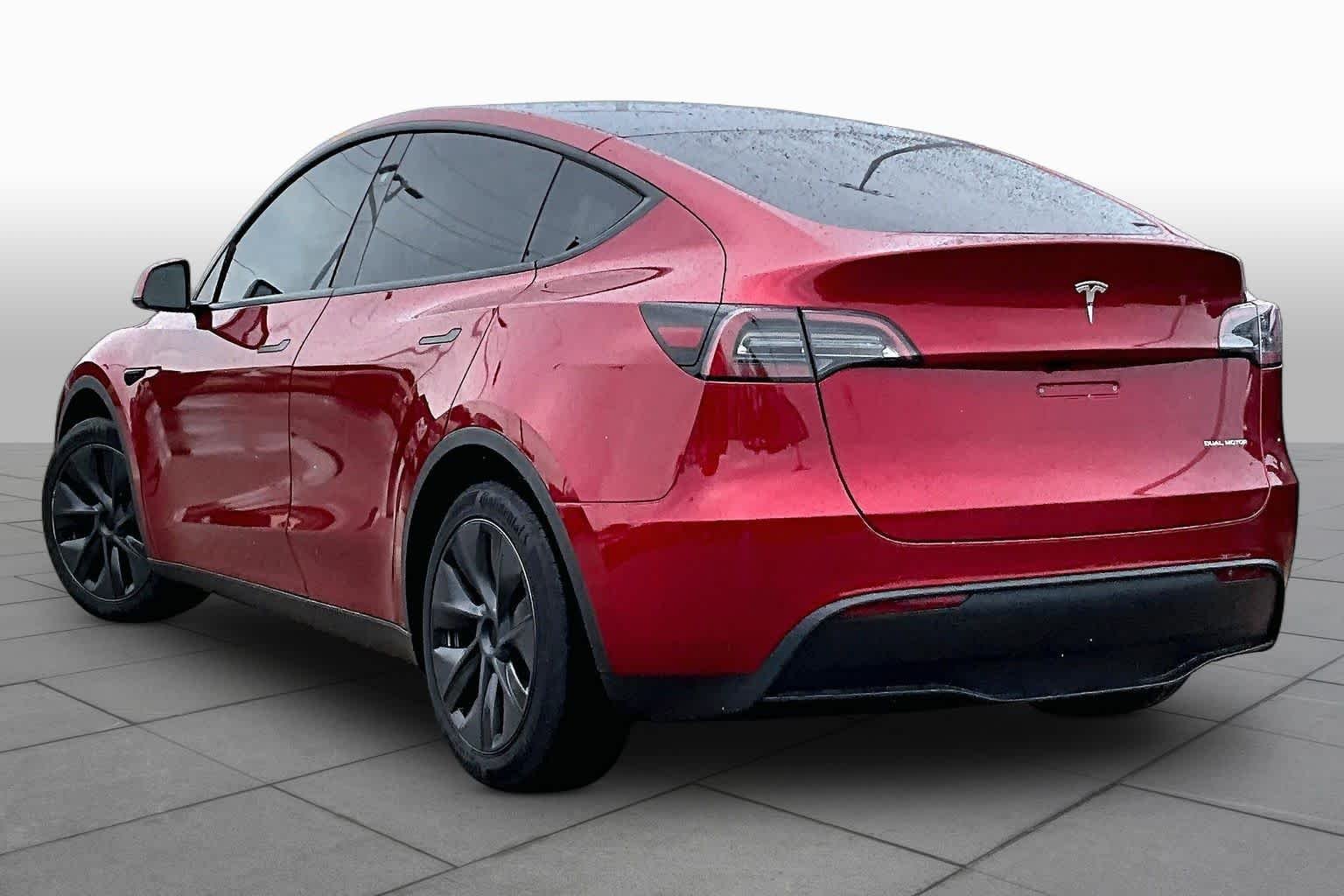 Used 2024 Ultra Red Tesla Long Range image 11