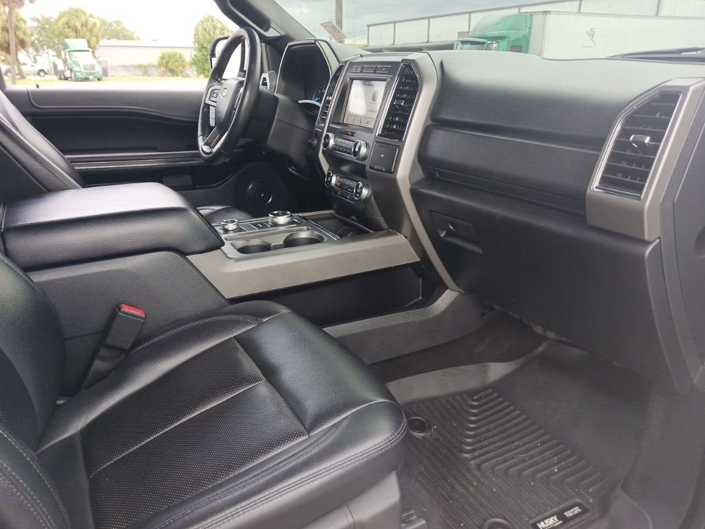Used 2019 White Ford XLT image 15
