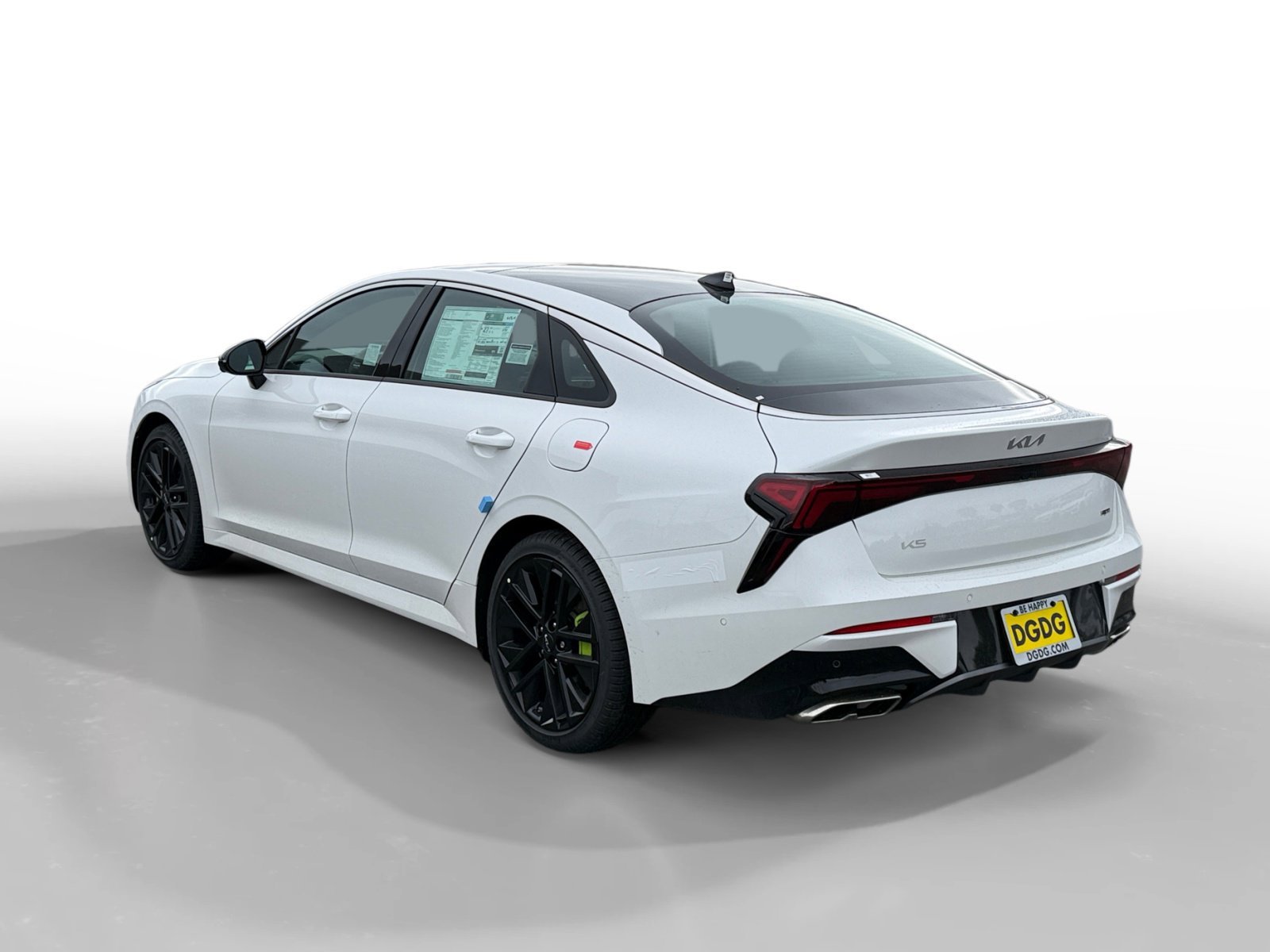 New 2026 Snow White Pearl Kia GT image 3