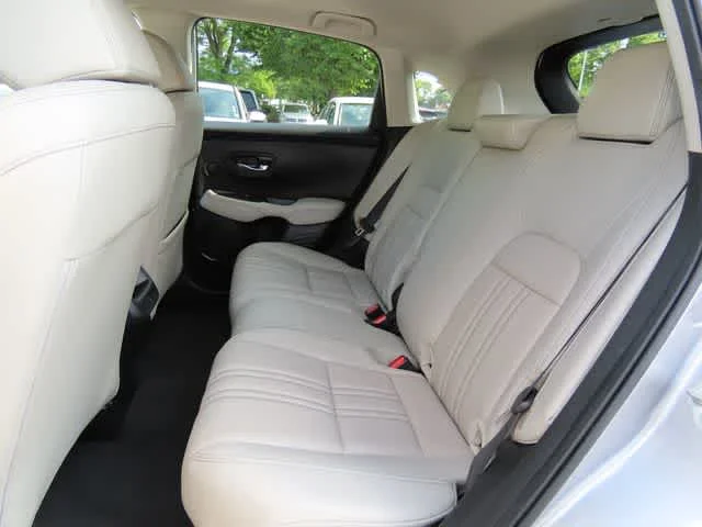 2023 Honda HR-V EX-L - Photo 12
